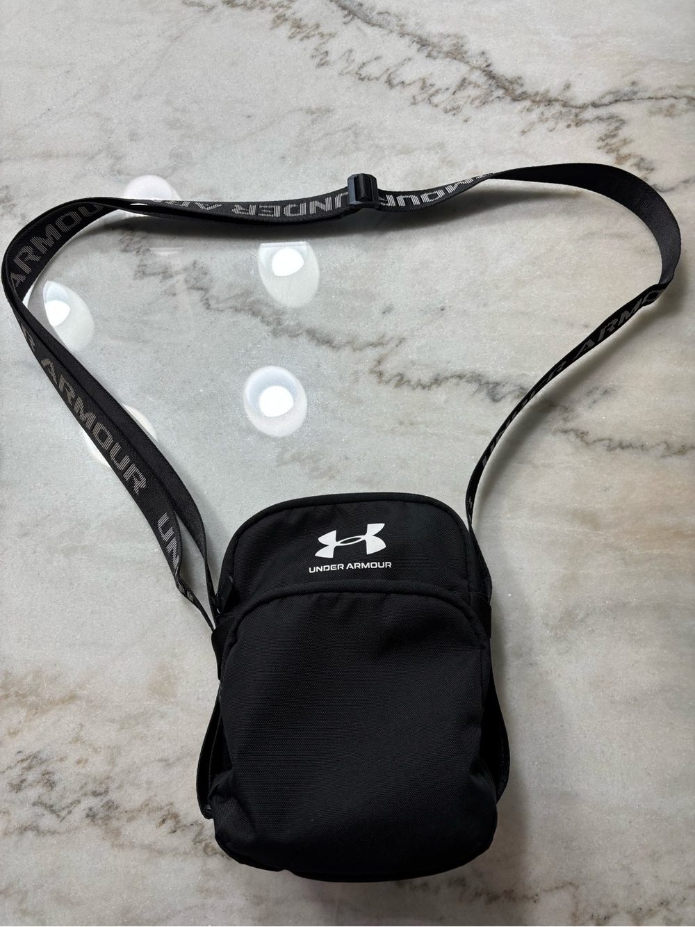 Under Armour Black Men's Sling Crossbody Bag with Logo Strap